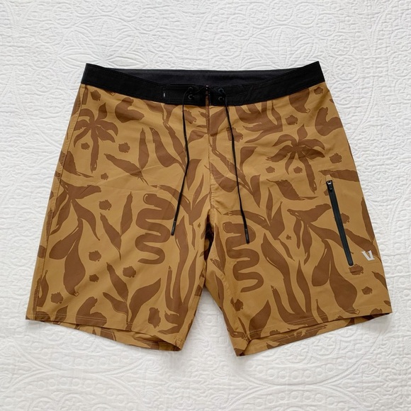 Vuori‎ Men's Infinity Boardshort, Autumn Contigo - Picture 2 of 6